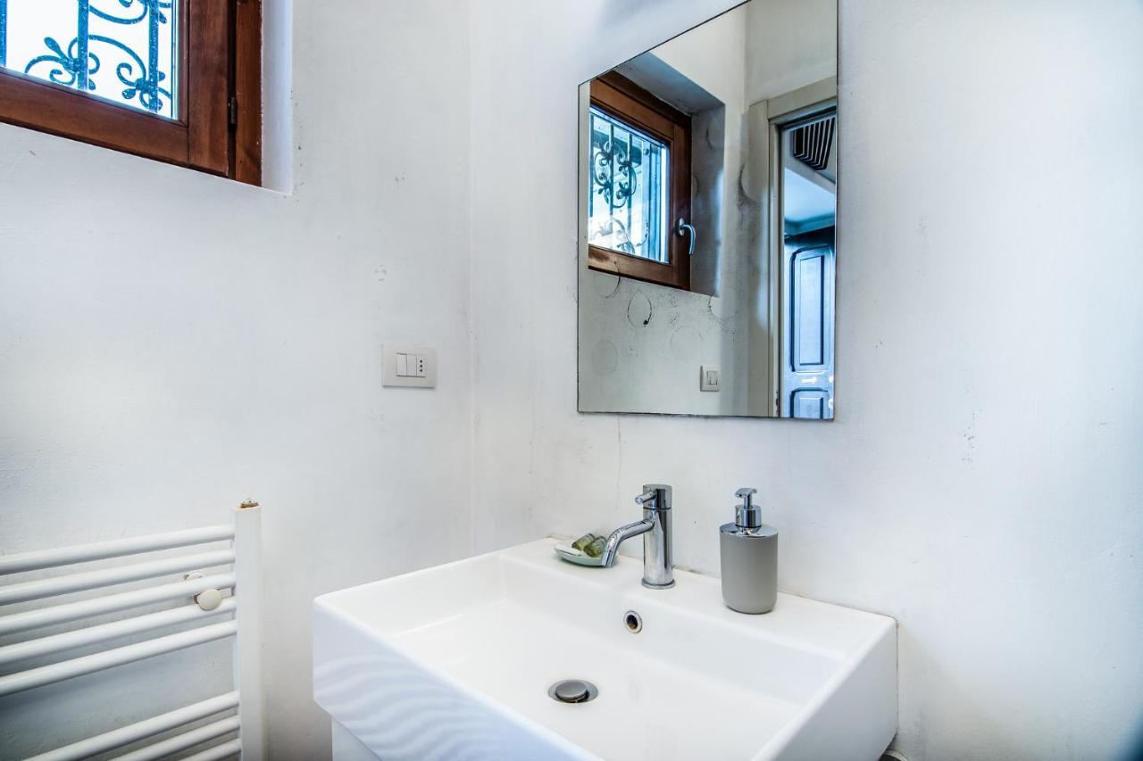 Secret Navigli Suite ミラノ エクステリア 写真