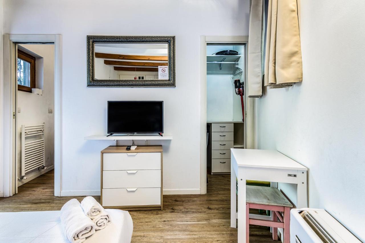 Secret Navigli Suite ミラノ エクステリア 写真